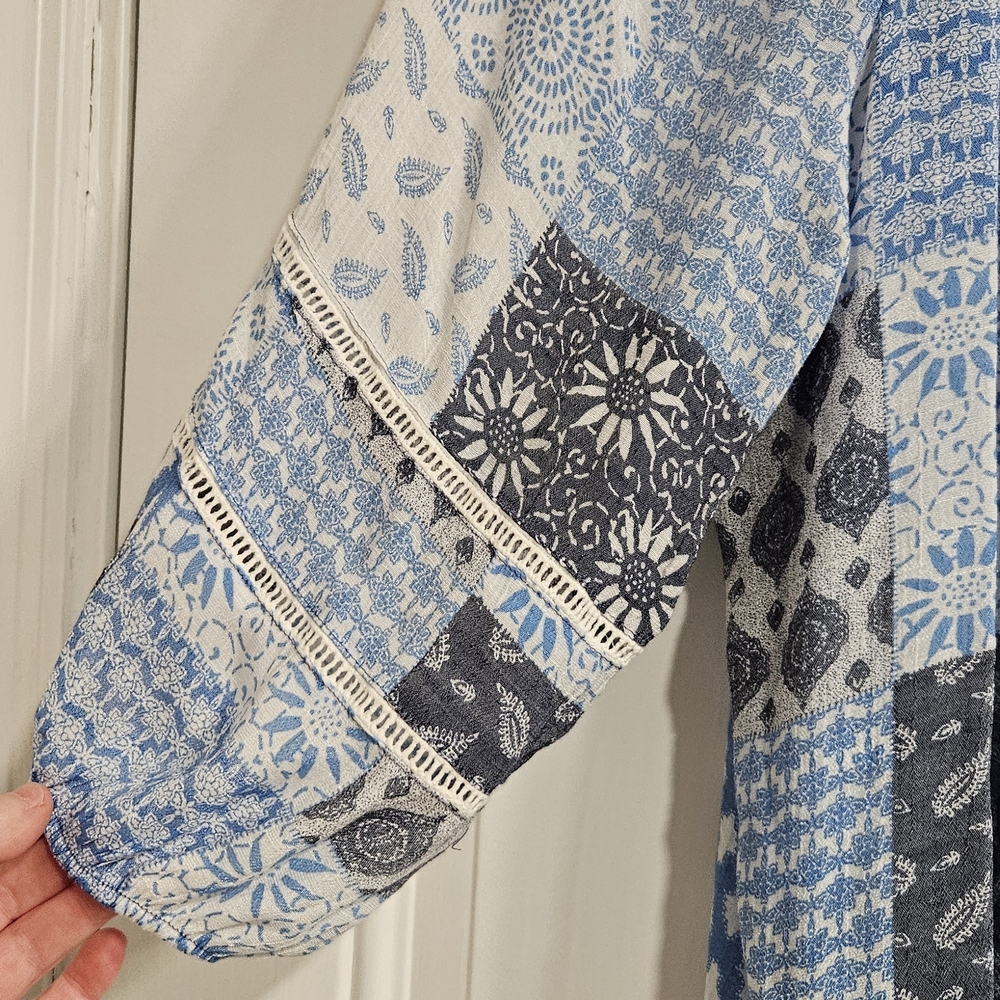 Ruby Rd. Blue and White Patchwork Blouse - Picture 4 of 5